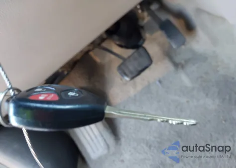 2008 Toyota Rav4 из США, поврежденный, VIN JTMZD33V285102158